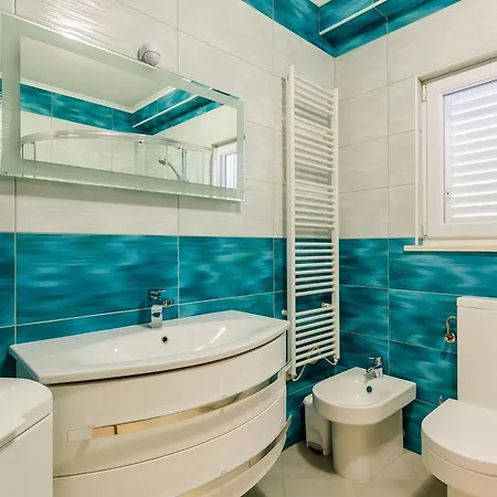 Villa Mateo - 3 Bed With Terrace&private Pool