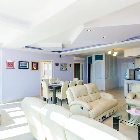 Mateo - 3 Bed With Terrace&private Pool Villa