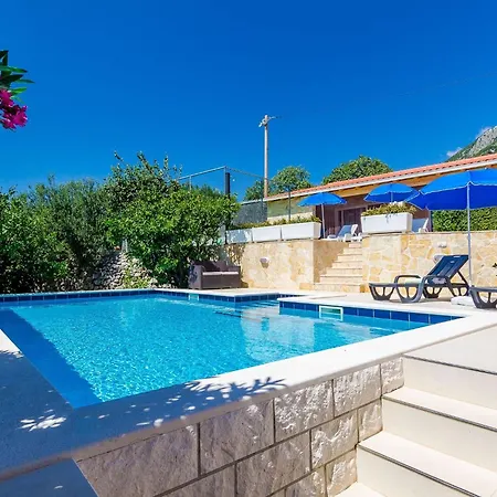 Villa Mateo - 3 Bed With Terrace&private Pool *