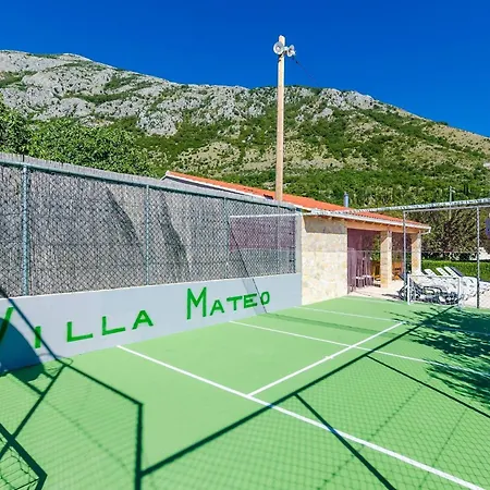 Mateo - Three Bedroom With Terrace And Private Pool Villa
