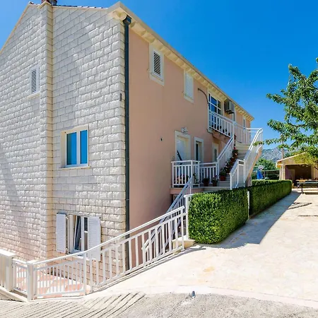 Mateo - Three Bedroom With Terrace And Private Pool Vodovada