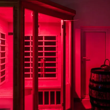 Mateo - 3 Bed With Terrace&private Pool * Vodovada