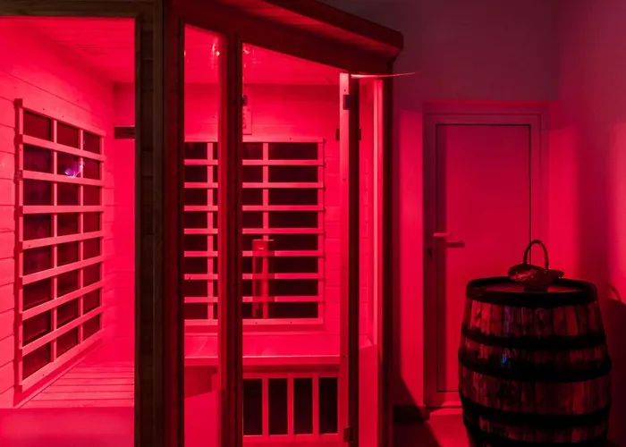 Mateo - 3 Bed With Terrace&private Pool * Vodovada