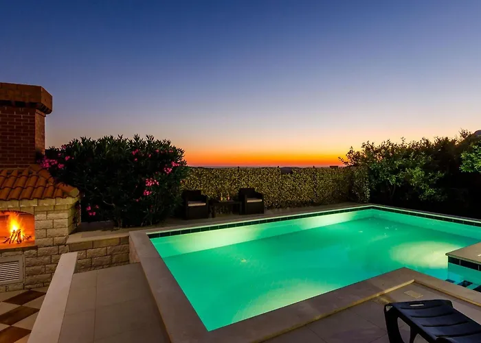 וילה Mateo - 3 Bed With Terrace&private Pool *