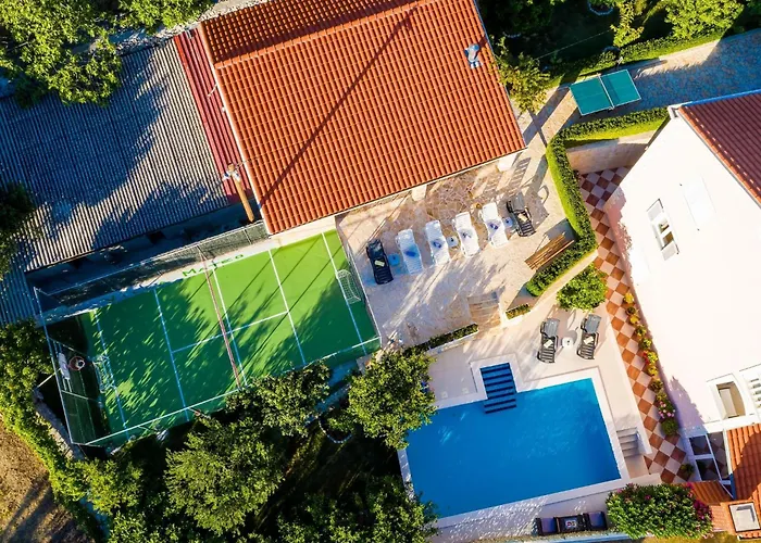 Mateo - 3 Bed With Terrace&private Pool